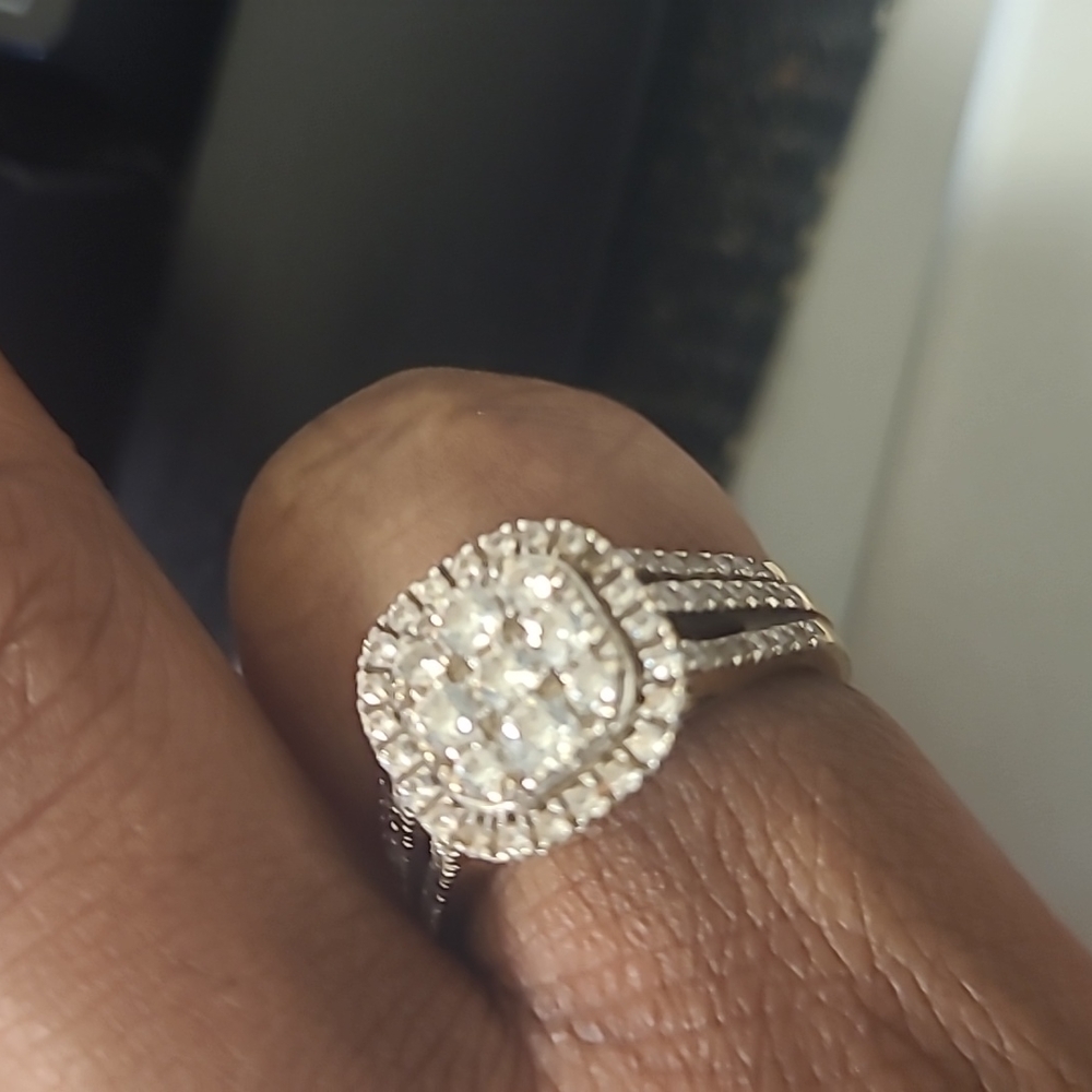 Dimond ring